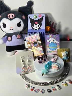 Sanrio Gift Set With Handmade Keychain And Earrings.